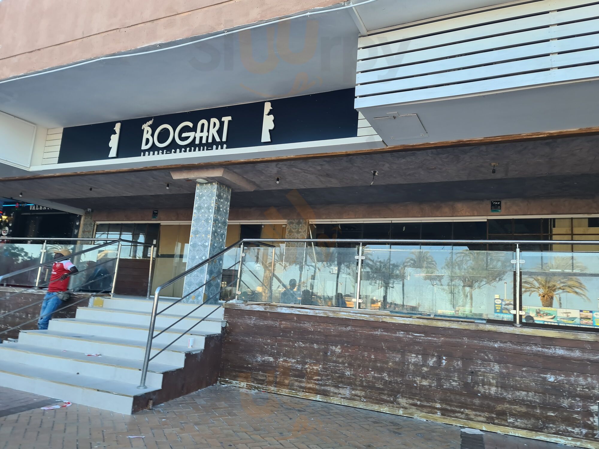 Bogart Cafe