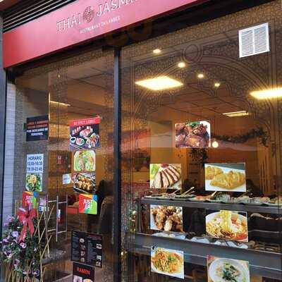 Thai Jasmine Sake Sushi 2