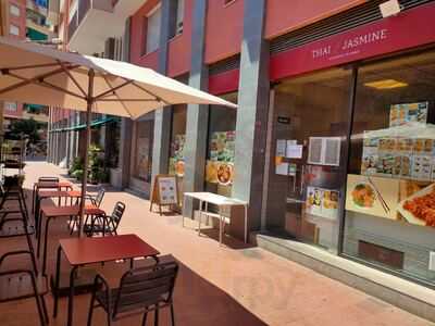 Thai Jasmine Sake Sushi 2