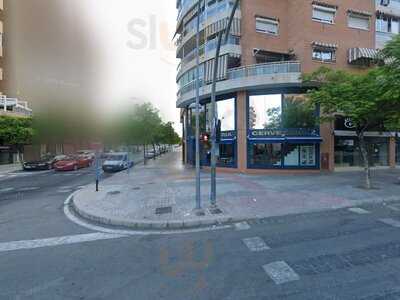 Cervecería 100 Montaditos