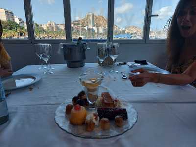 Quiosco Puerto Poniente