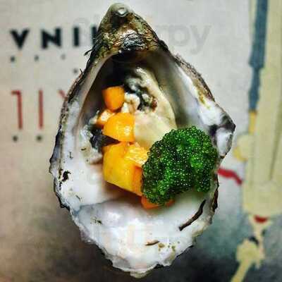 Clubhaus - Jungle Room