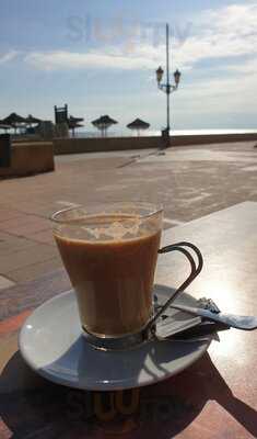 The Cafe American Bistro