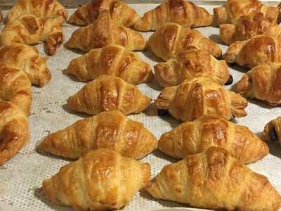 Sura Cafeteria & Crepes