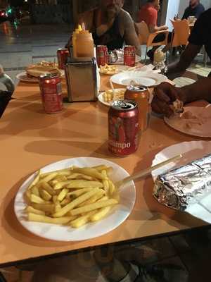 Isturk Kebab Y Pizzas