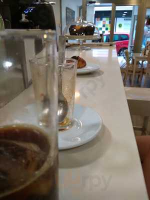 El Cafe De Les Flors