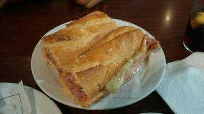 Restaurante Bar Radio