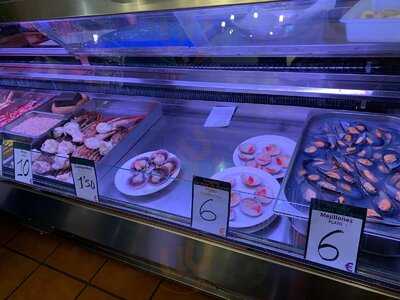 Bodeguita La Mar De Bueno