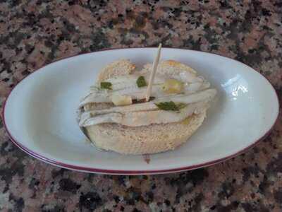 Bar-taperia Golden Coffee