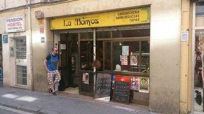 La Monyos