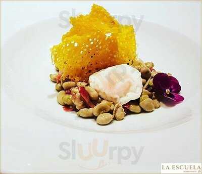 La Escuela Restaurante