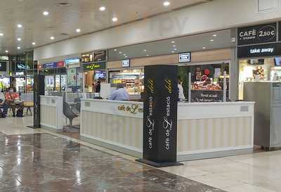 Cafe De L'estacio Deli