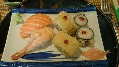 Oishii Sushi