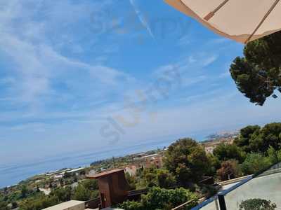 El Restaurante Cueva De Nerja