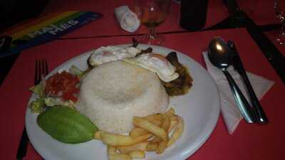 Bar Restaurante Ecuasucre