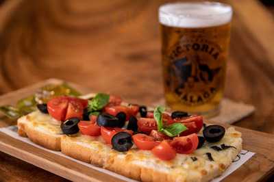 Cristina's Cafeteria