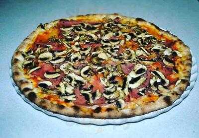 Little Italy Pizzeria