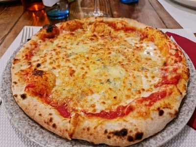 Pizzeria La Perla Negra
