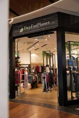 Yours Mandonguilleria