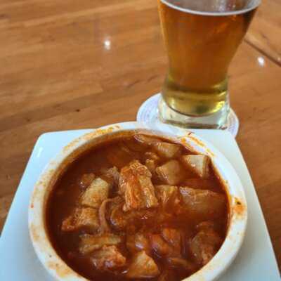 Cerveceria Lesseps - Photo 7