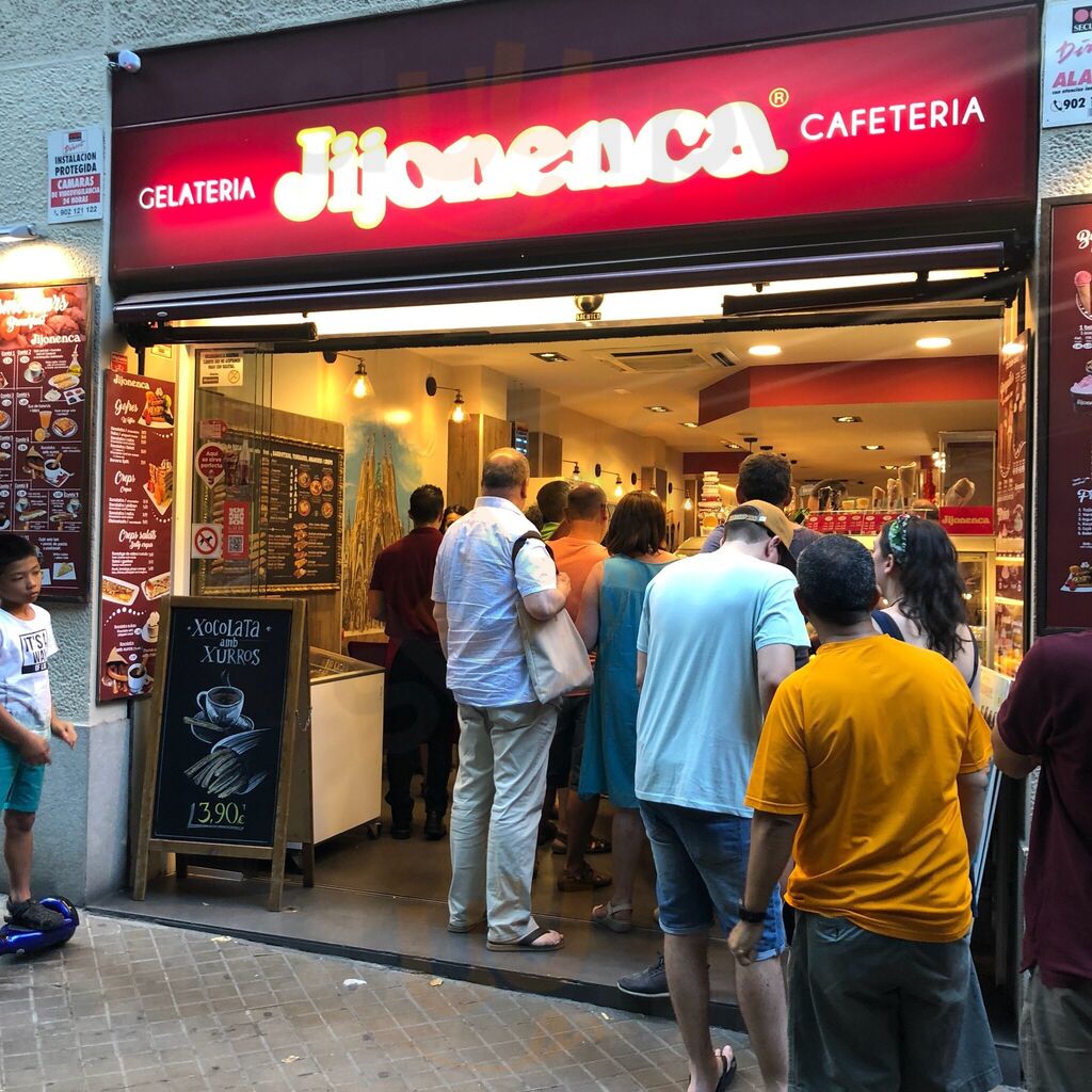 Jijonenca De Sagrada Familia Heladeria Cafeteria