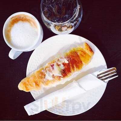 Lemon Tree Gastrobar