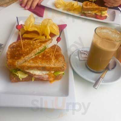 Cafetería Lo Nuestro