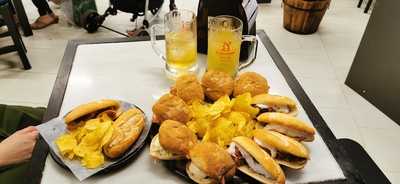 100 Montaditos Heron City