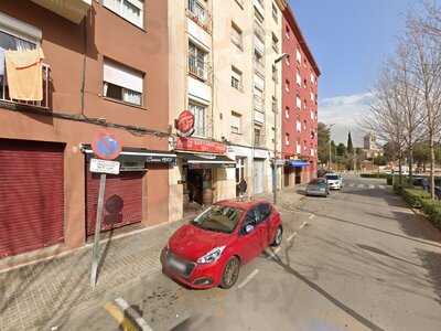 Bar-restsurante Canoe