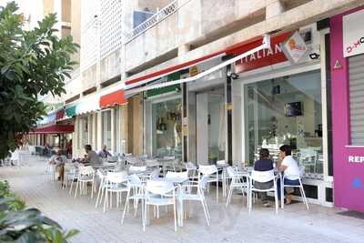 Autentica Pizza Italiana