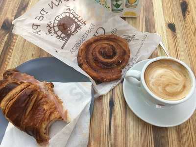 Forn De Pa I Pastisseria Gloria