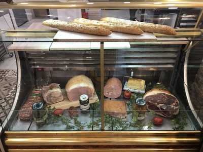 Pizzeria Bellaciao Italian Gourmet