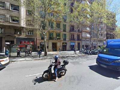 Los Hermanos Cocina Filipina