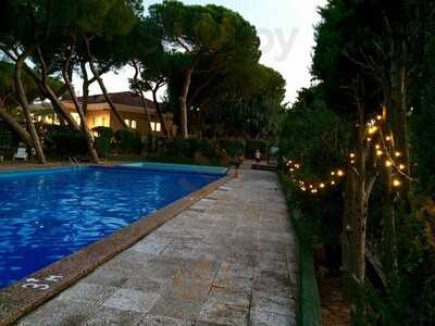 Bar Restaurante Pompeia Club De Tenis