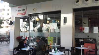 Pasteleria Hermanos Roldan