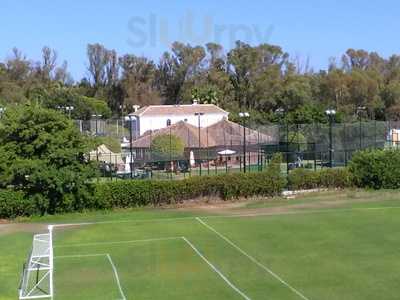 Club De Padel Alhambra Del Golf