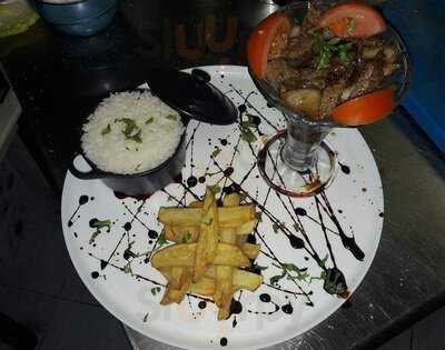 Tk Restaurante        Cocina Tradicional Peruana