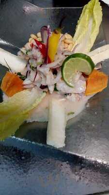 Tk Restaurante        Cocina Tradicional Peruana