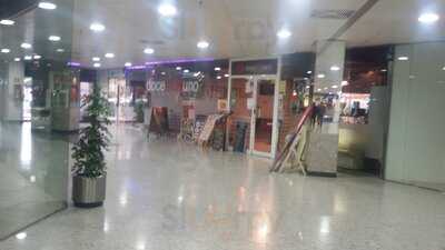 Doce Más Uno Sport's Bar