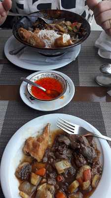 Pho Restaurante Asiático