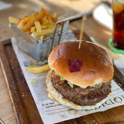 Gambrinus Gastro-cervecería