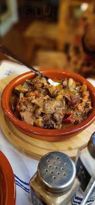 Taberna El Barril Oporto Tapas Bar