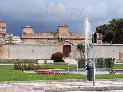 Castillo De Vezmiliana Sl.
