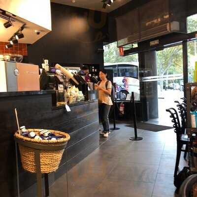 Starbucks Sant Pere