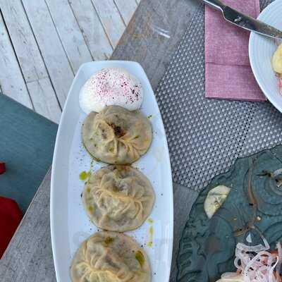 Samarkand & Las Muchachas Beach House