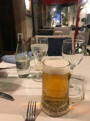 Medium Rare Steak House