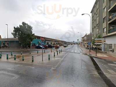 Café & Tapas 30 Y Trës