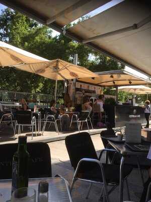 Central Café (l'illa Diagonal)