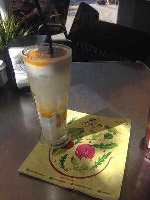 Central Café (l'illa Diagonal)