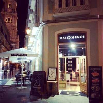 Mas Q Menos